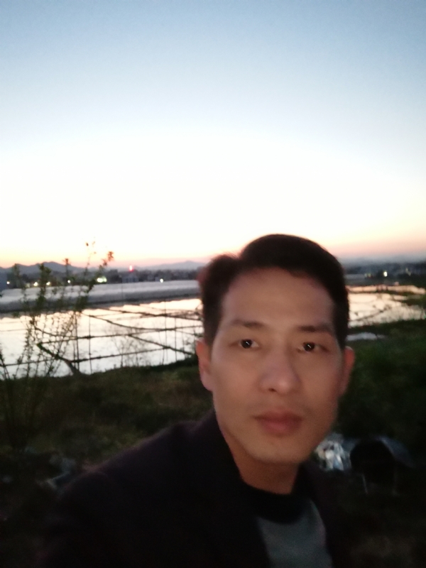 不忘初心的第一张照片--江西残疾人相亲网